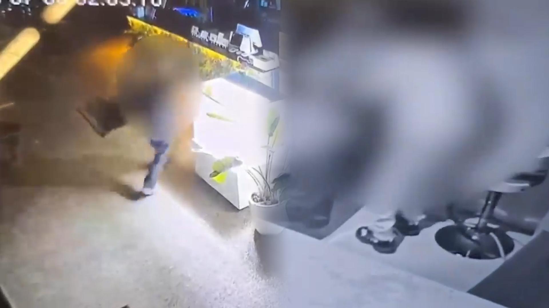 제주 농촌 상가 10여 곳 턴 50대 절도범 <em class='find'해외 온라인카지노 벳무브</em