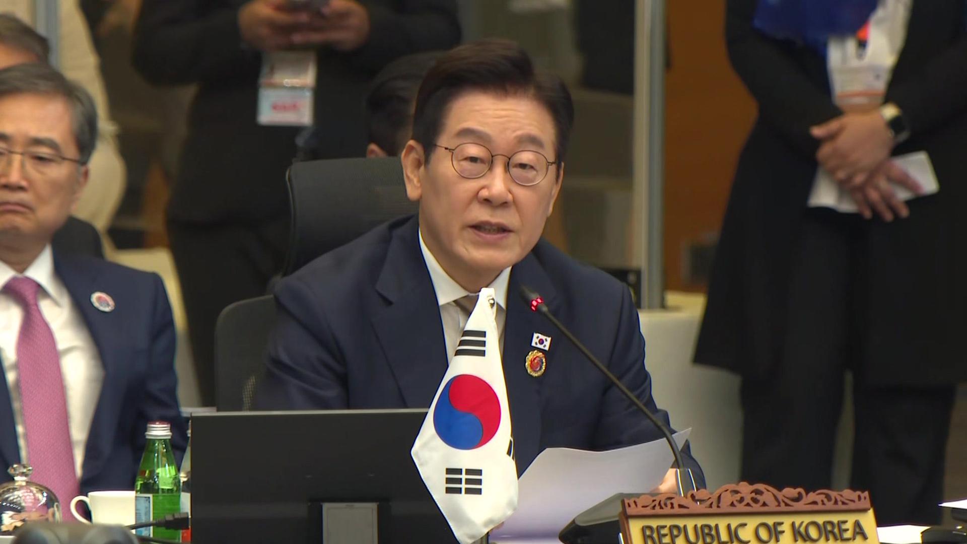 [현장연결] 이 대통령, 아세안+3 정상회의 참석…한중일 한자리에