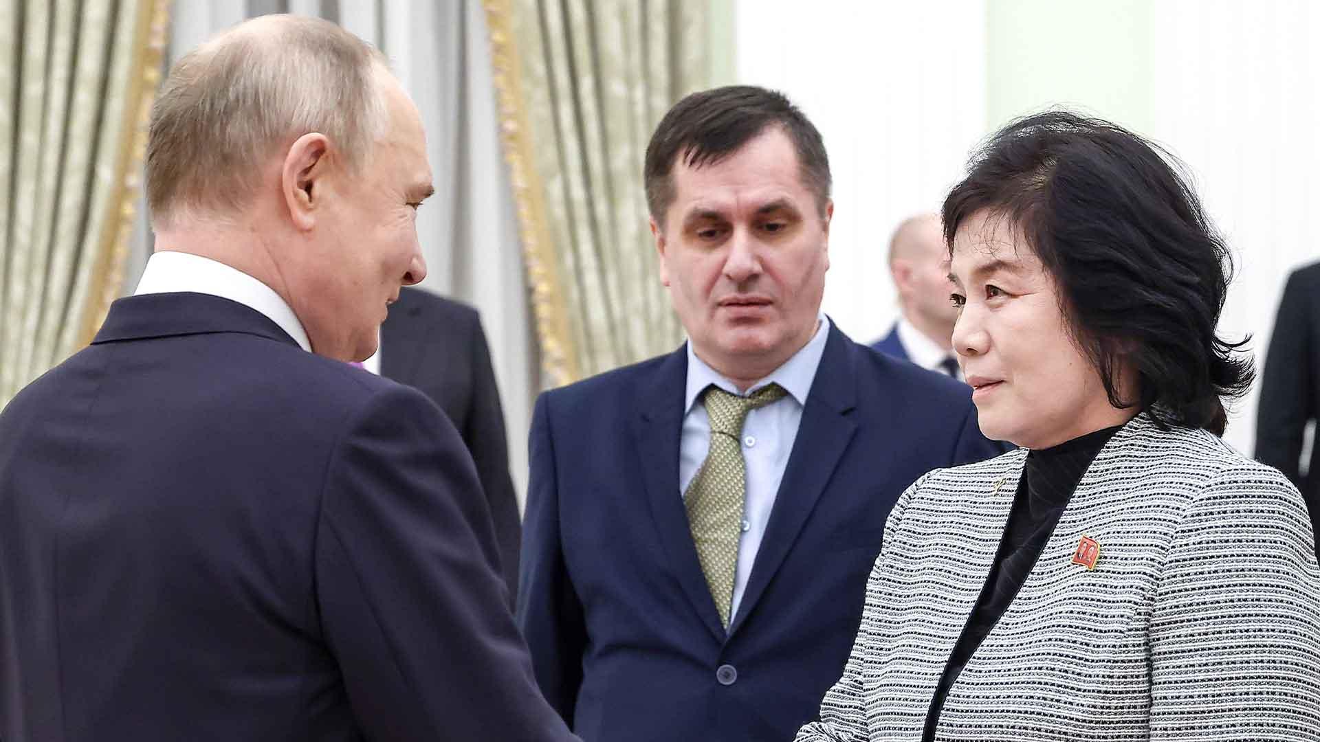 북 최선희, 트럼프 방한 앞서 러시아서 온라인카지노 순위 온카판과 만나