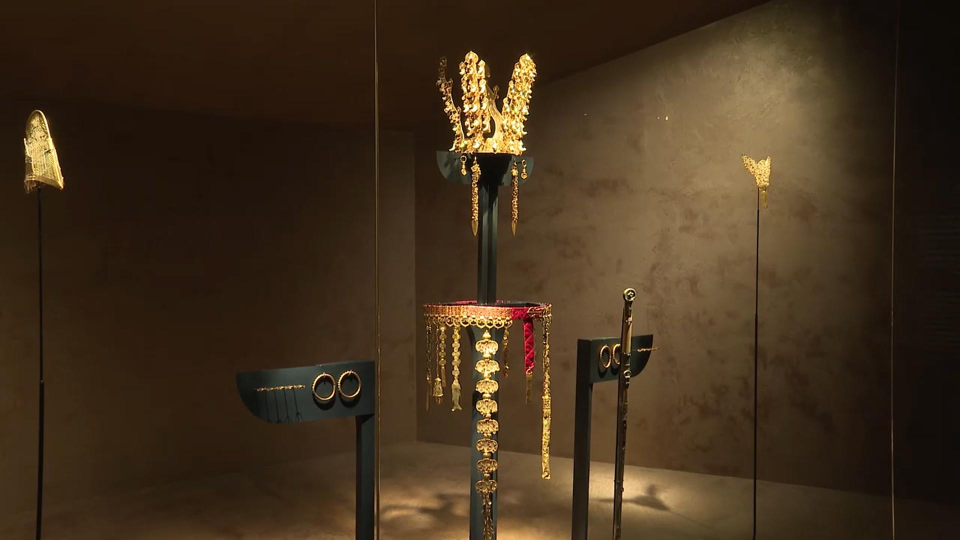 '황금의 나라' 신라 금관 6점…사상 처음 한 자리에