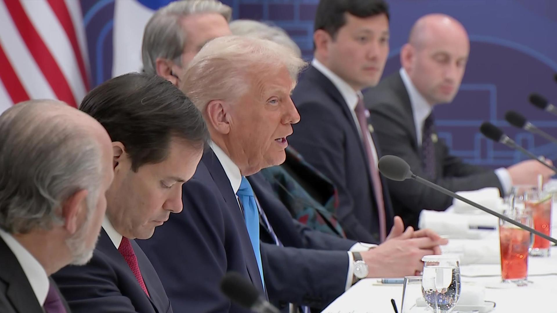 [현장연결] 온라인카지노 벌금 벳무브 "<em class='find'한반도</em 평화 위해 무엇을 할 수 있을지 보겠다"