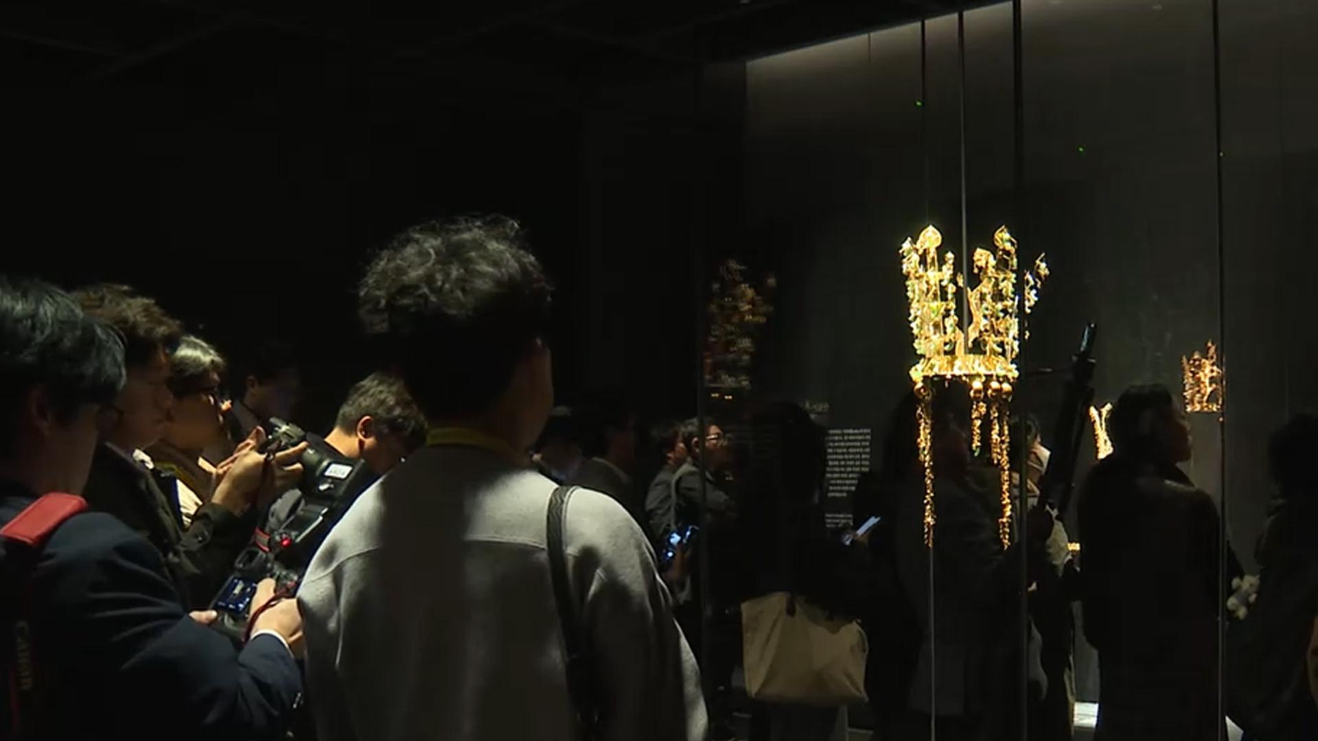 트럼프도 좋아한 <em class='find'온라인카지노 후기 유니88</em '오픈런'…관람 인원 제한