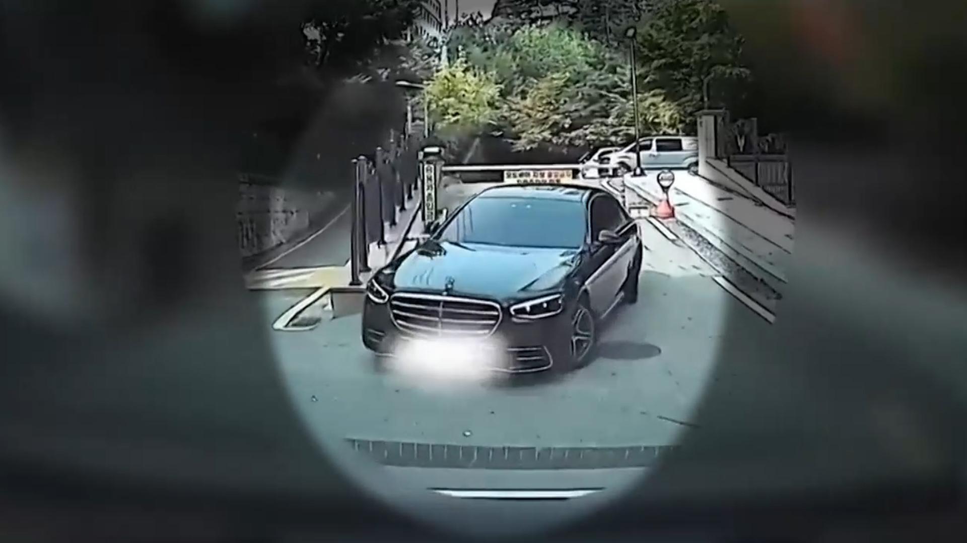 무보험 차 몰다 딱 걸린 온라인카지노 수배자…경찰과 추격전