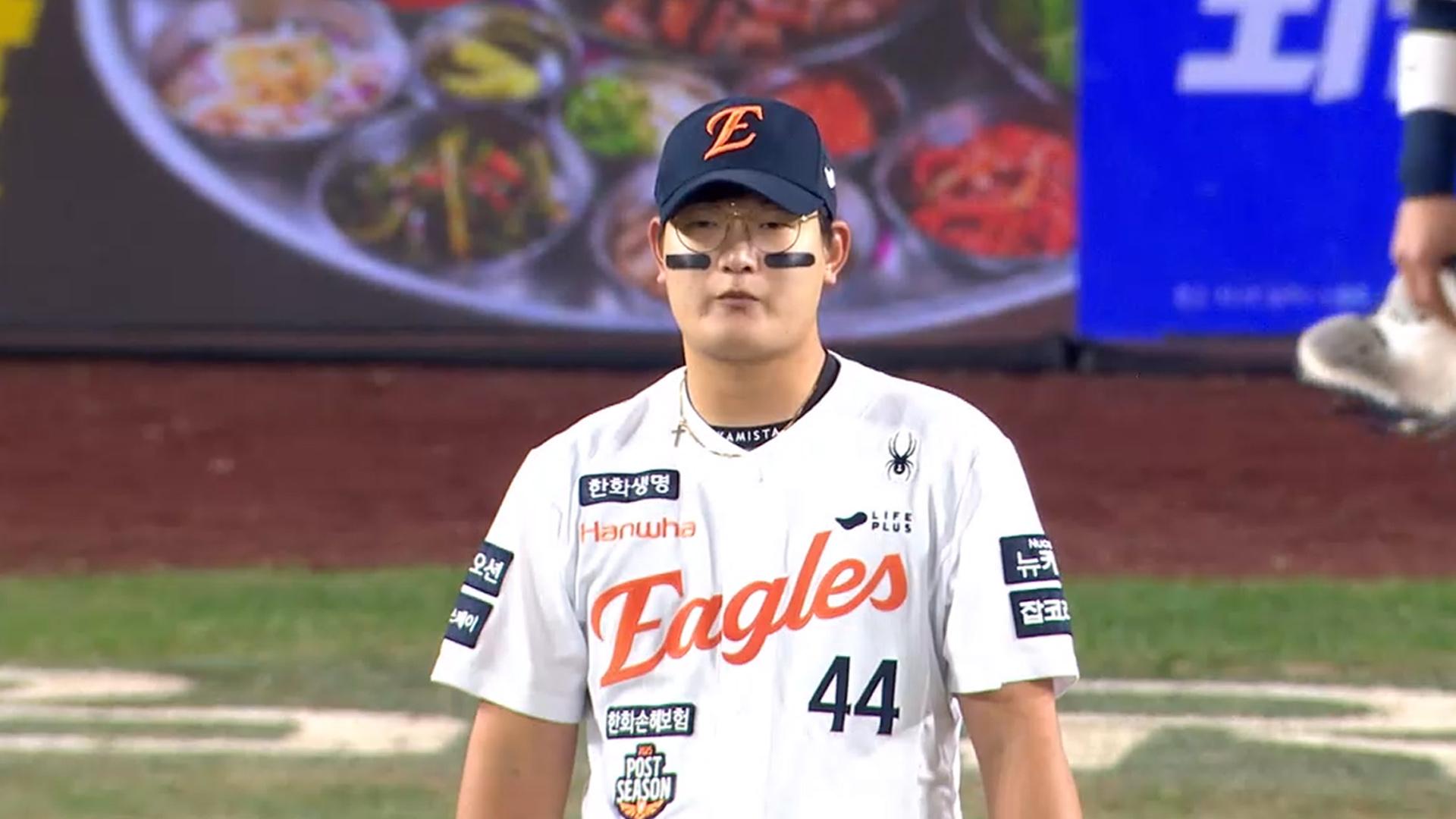 '눈물로 보낸 가을' 김서현, 온라인카지노 커뮤니티서 괜찮을까…문동주 어깨는?