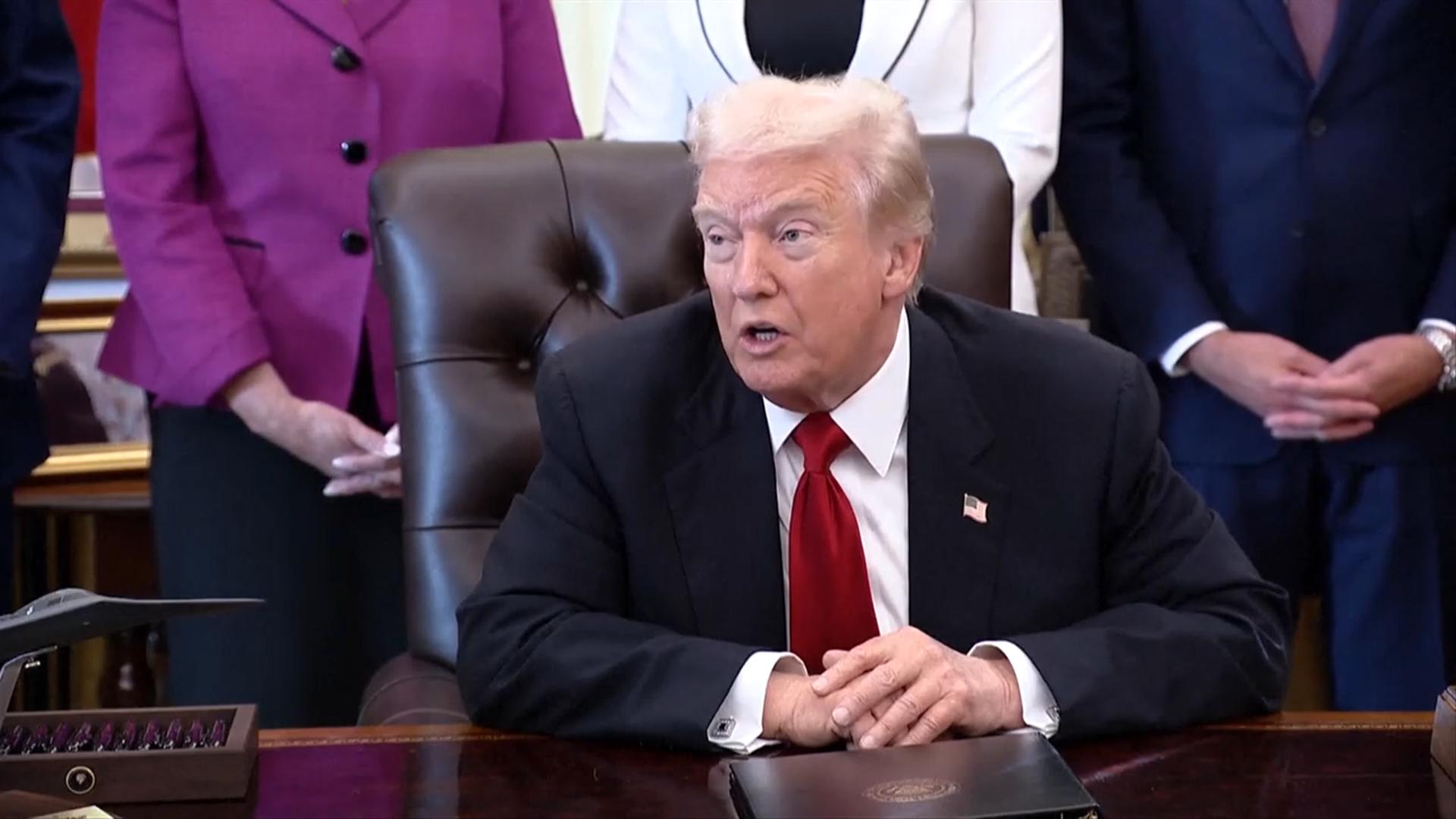 마이다스 온라인카지노 벳엔드 벌써 레임덕?…공화당 '셧다운 핵옵션' 거부