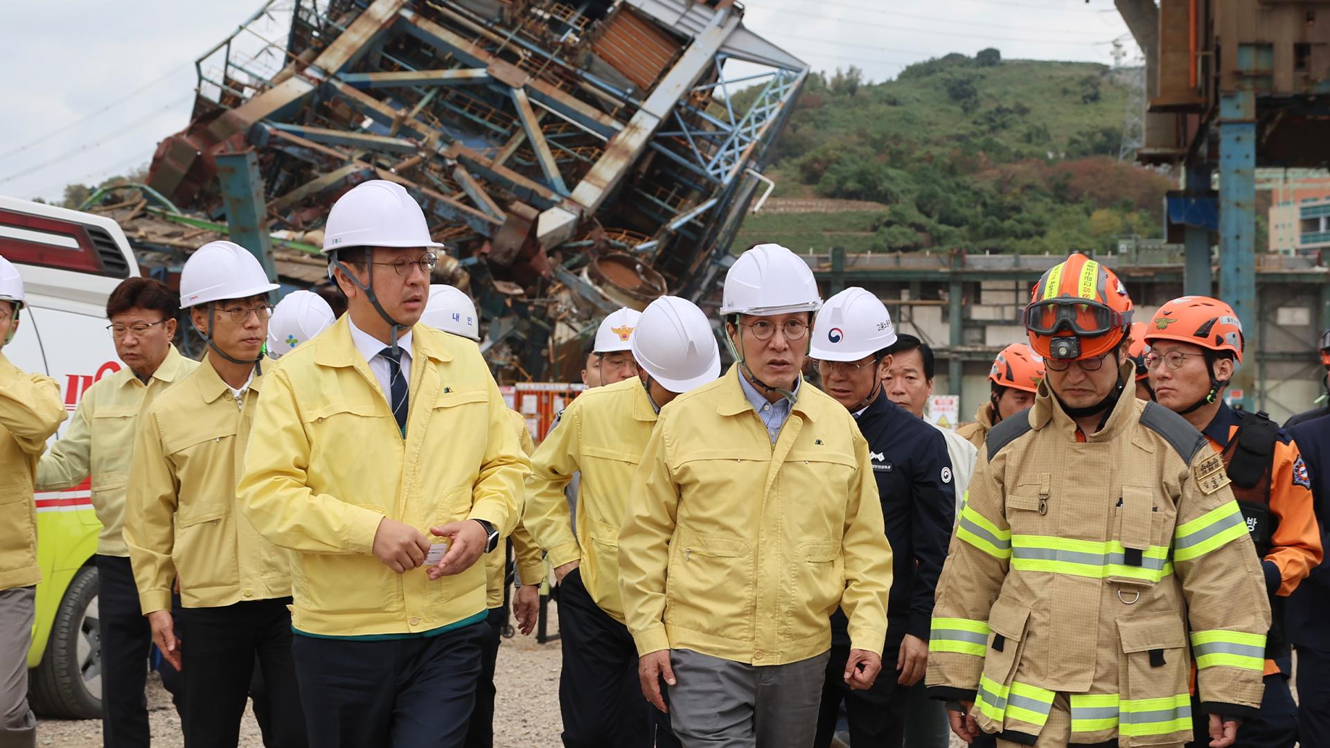 김총리 "끝까지 구조에 최선…안전 원칙 다시 세울 것"
