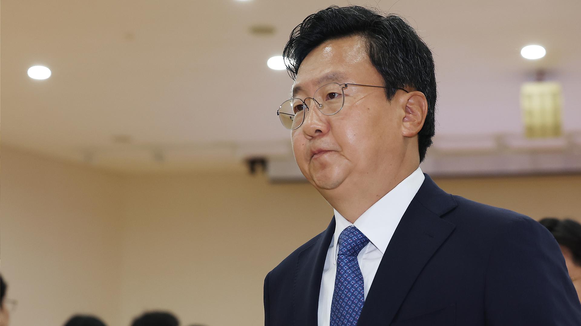 정진우 중앙지검장 전격 사의…'대장동 온라인카지노 유니벳 포기' 후폭풍