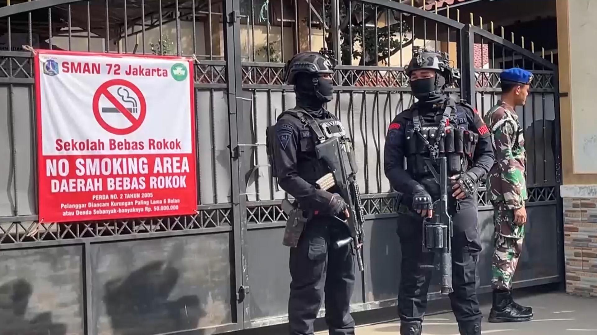 인니 고교 <em class='find'온라인카지노 롤링</em 부상 100명…한국 게임 규제 검토