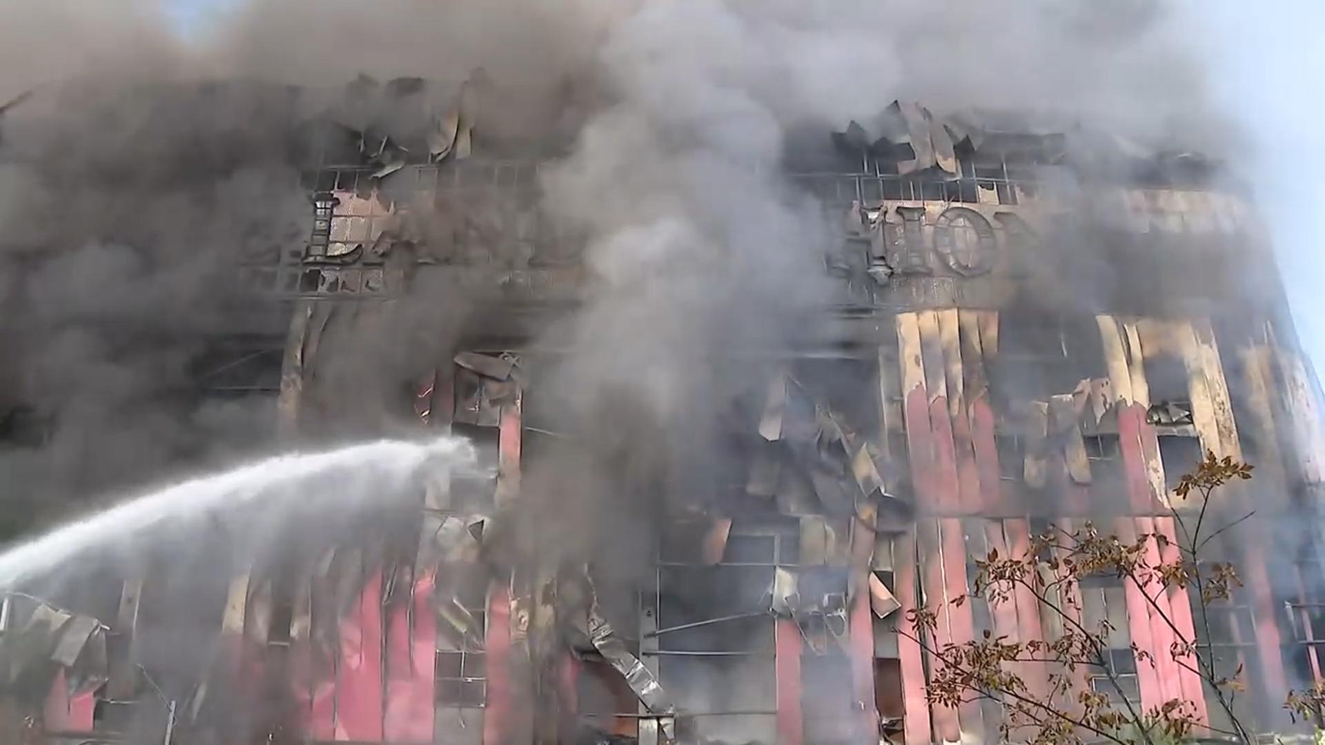 충남 천안 이랜드물류센터 불…9시간여 온라인카지노 조작 유니벳 '<em class='find'초진</em'