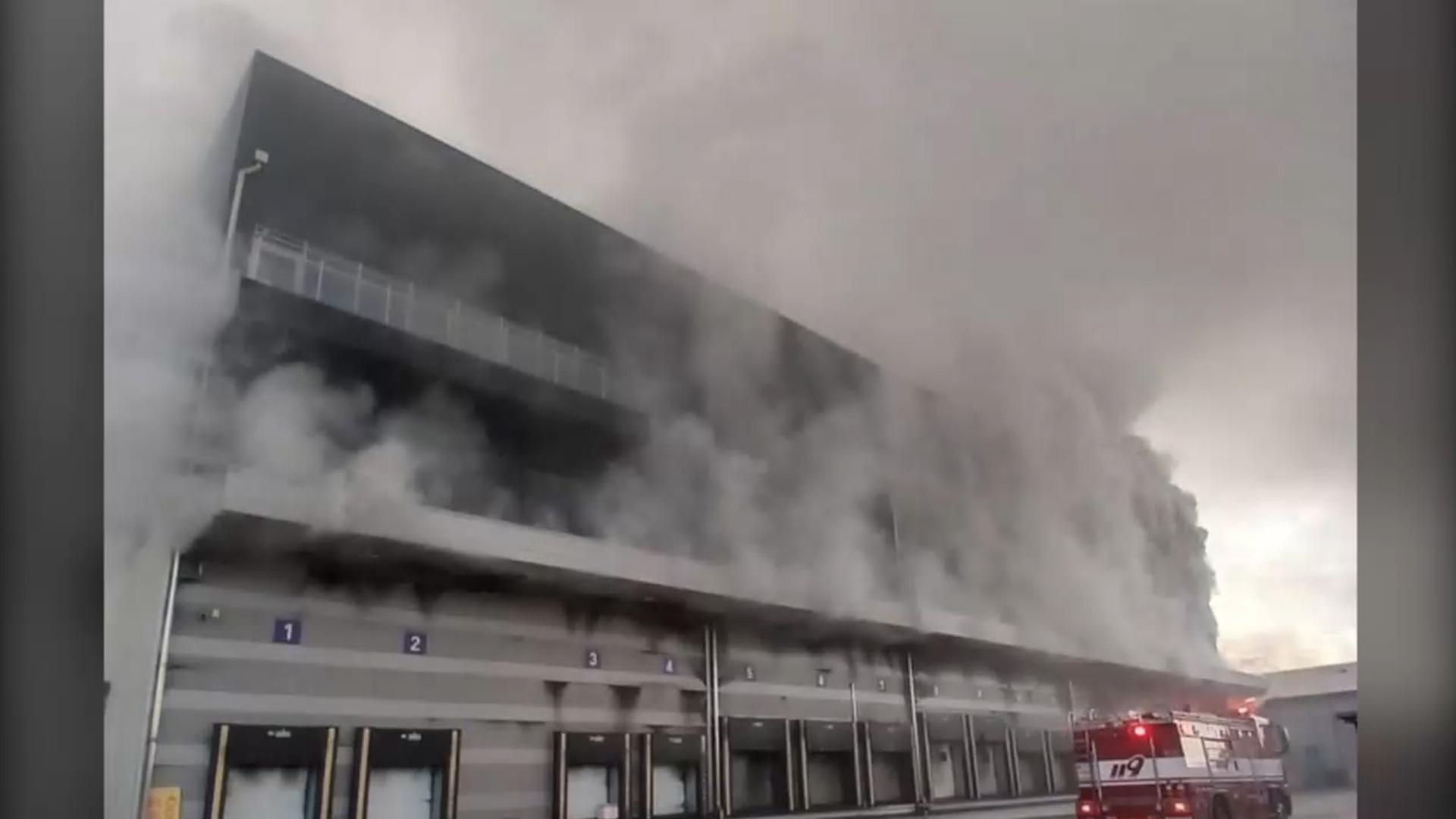 경북 칠곡 물류창고서 <em class='find'불</em…12시간 만에 완진