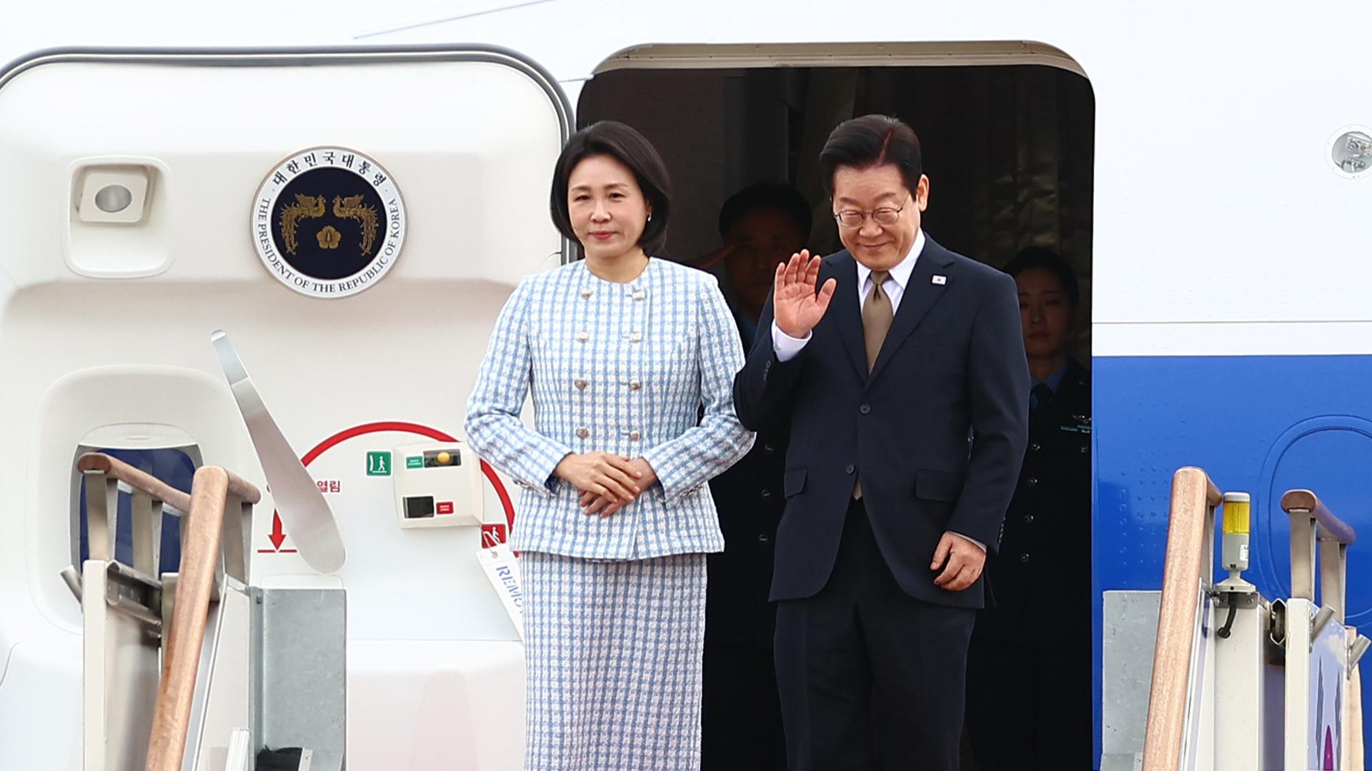 이 대통령, UAE로 출국…G20 계기 4개국 순방 돌입