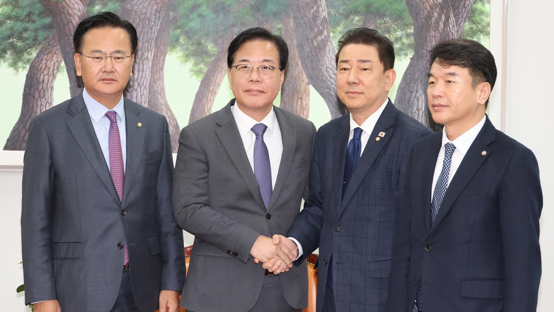 '항소 포기' 국정조사 공회전…추진 방식 이견