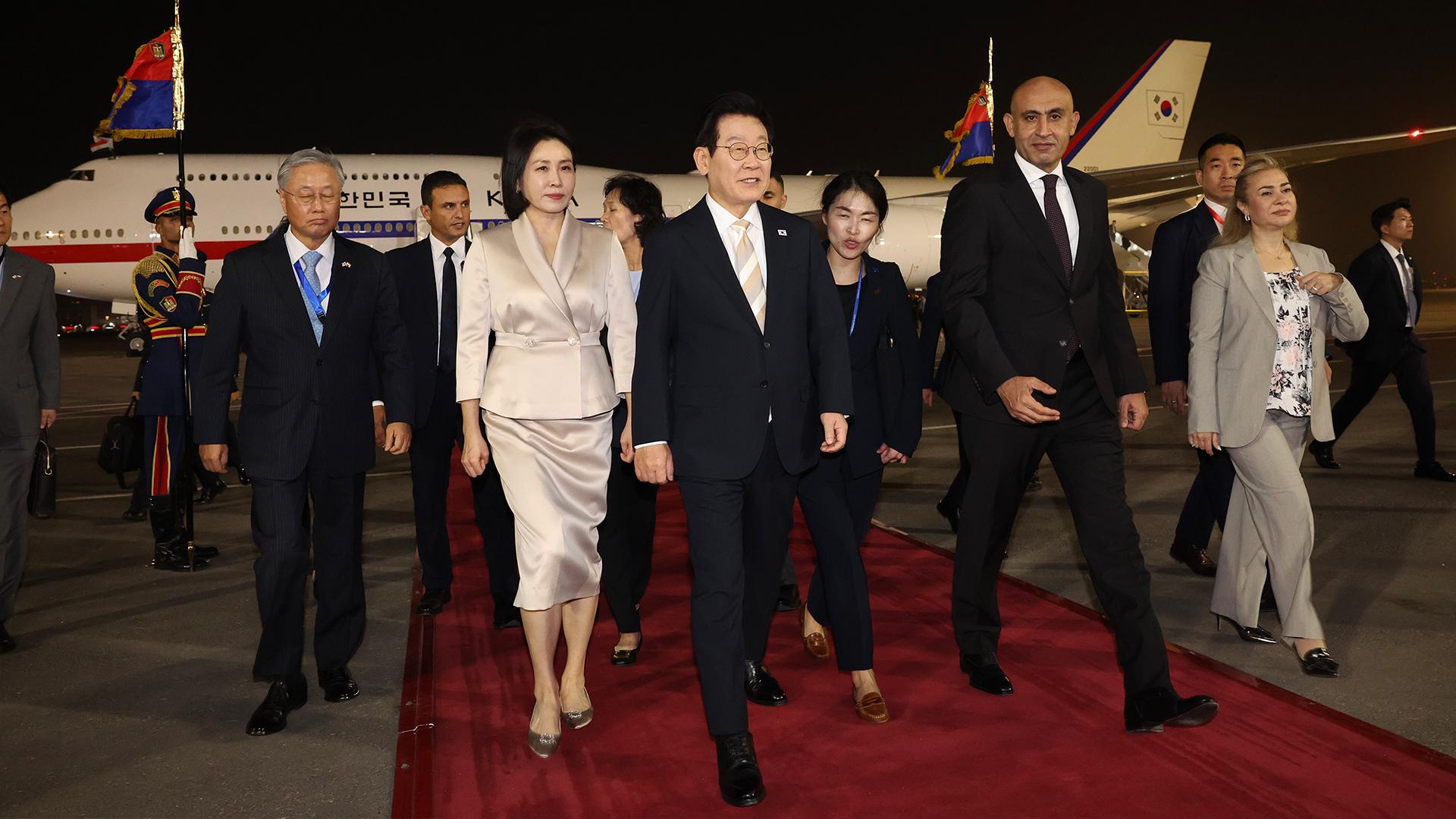 이 대통령 "실용적·단계적 해법으로 온라인카지노 유니벳 비핵화 추진"