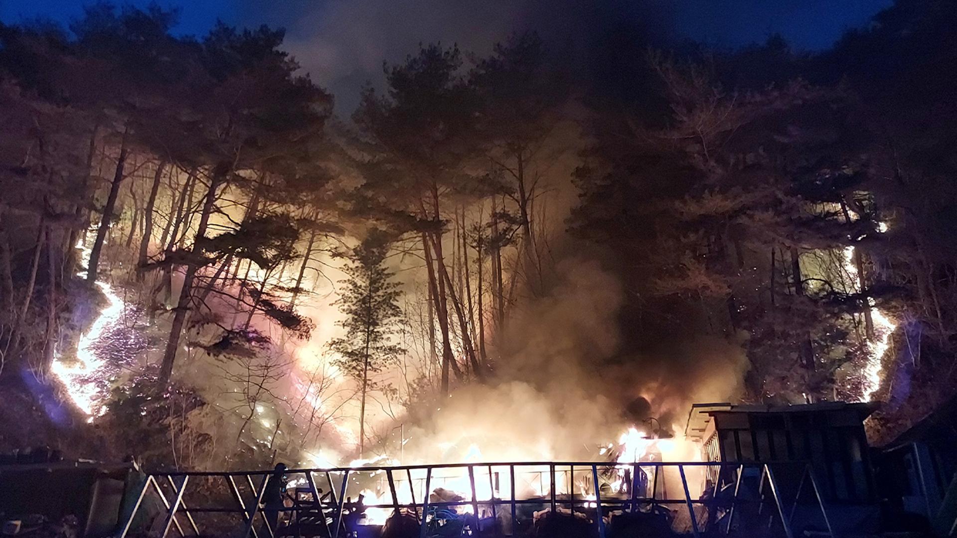 인제 야산서 산불…김온라인카지노 벌금 벳위즈 "신속·안전 대피" <em class='find'긴급지시</em