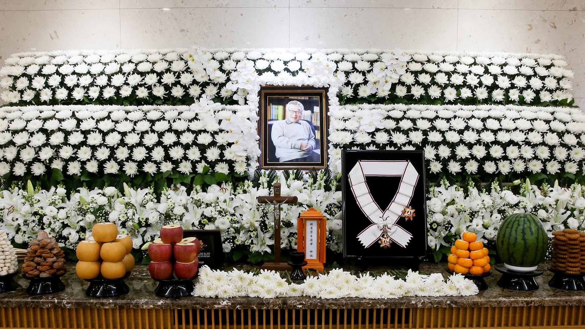 고 온라인카지노 캡틴 별세 둘째 날…조문객 애도 발길