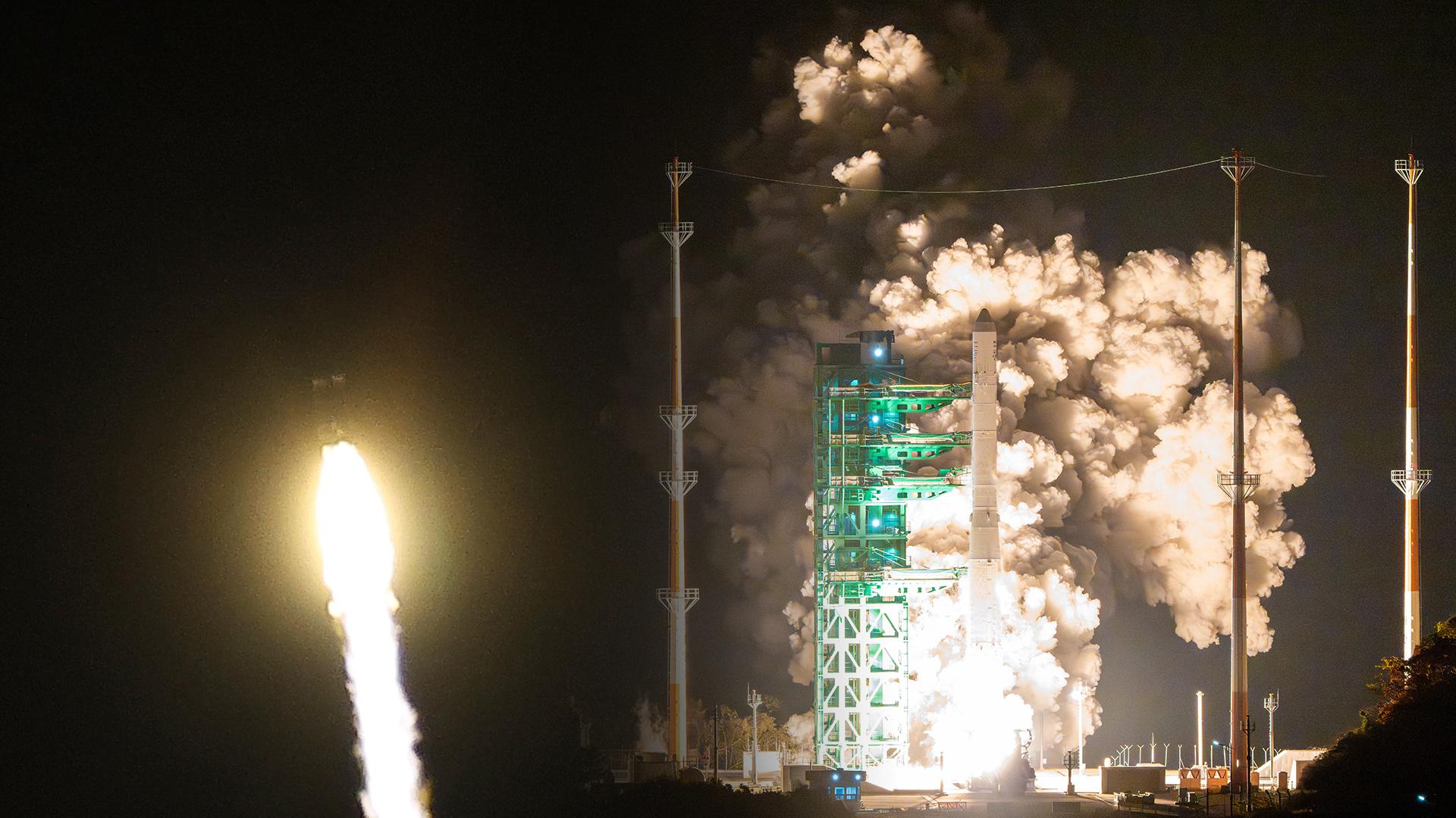 [뉴스특보] 누리호 새벽 1시 13분 4차 마이다스 온라인카지노 벳엔드…비행 정상·위성 사출 성공