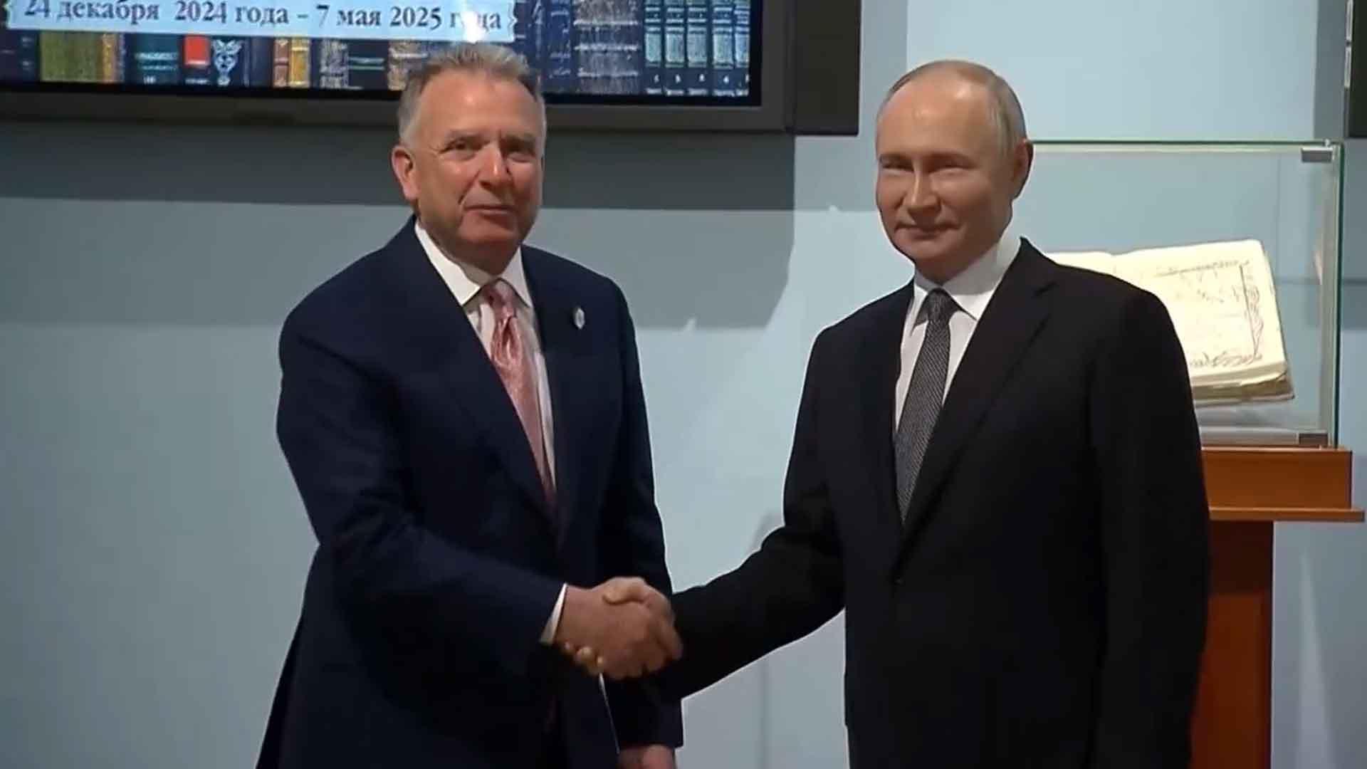 온라인카지노 굿모닝 특사, 푸틴 외교책사와 '은밀한' 통화 유출 파장