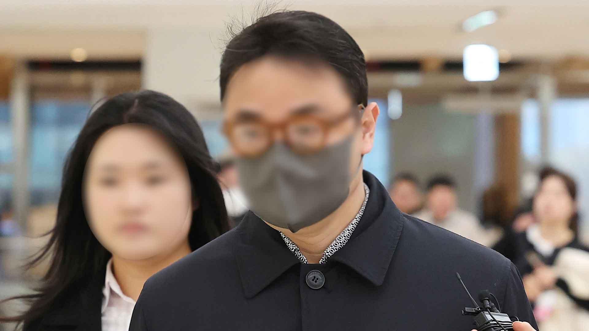 '수사방해 의혹' 김건희 오빠 재소환…구속 기각 후 첫조사