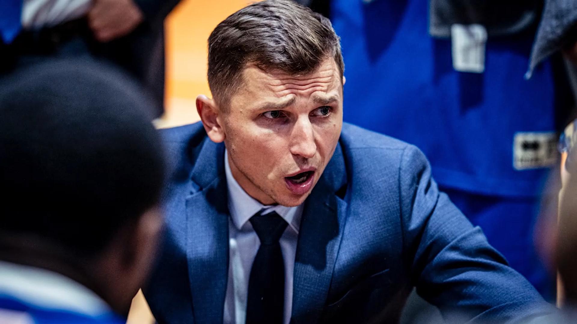 농구대표팀에 사상 첫 외국인 사령탑…라트비아 출신 감독 선임