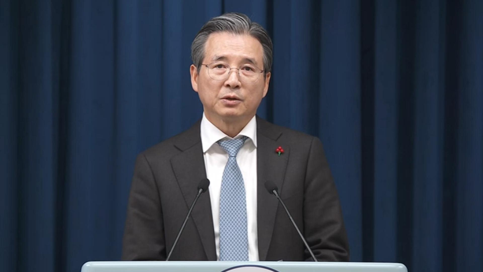 [현장연결] 이 대통령, 손정의 회장 접견…정책실장, 브리핑