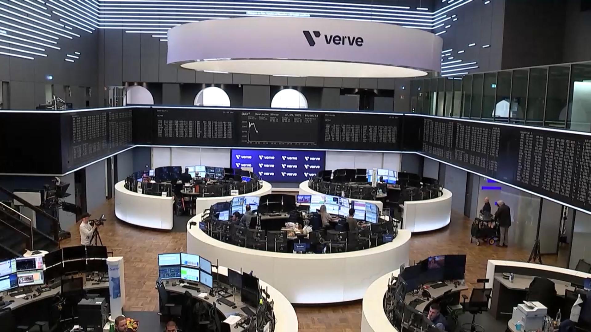 글로벌운용사들, '온라인카지노 경찰 벳엔드 거품론'에도 "내년도 증시 랠리"