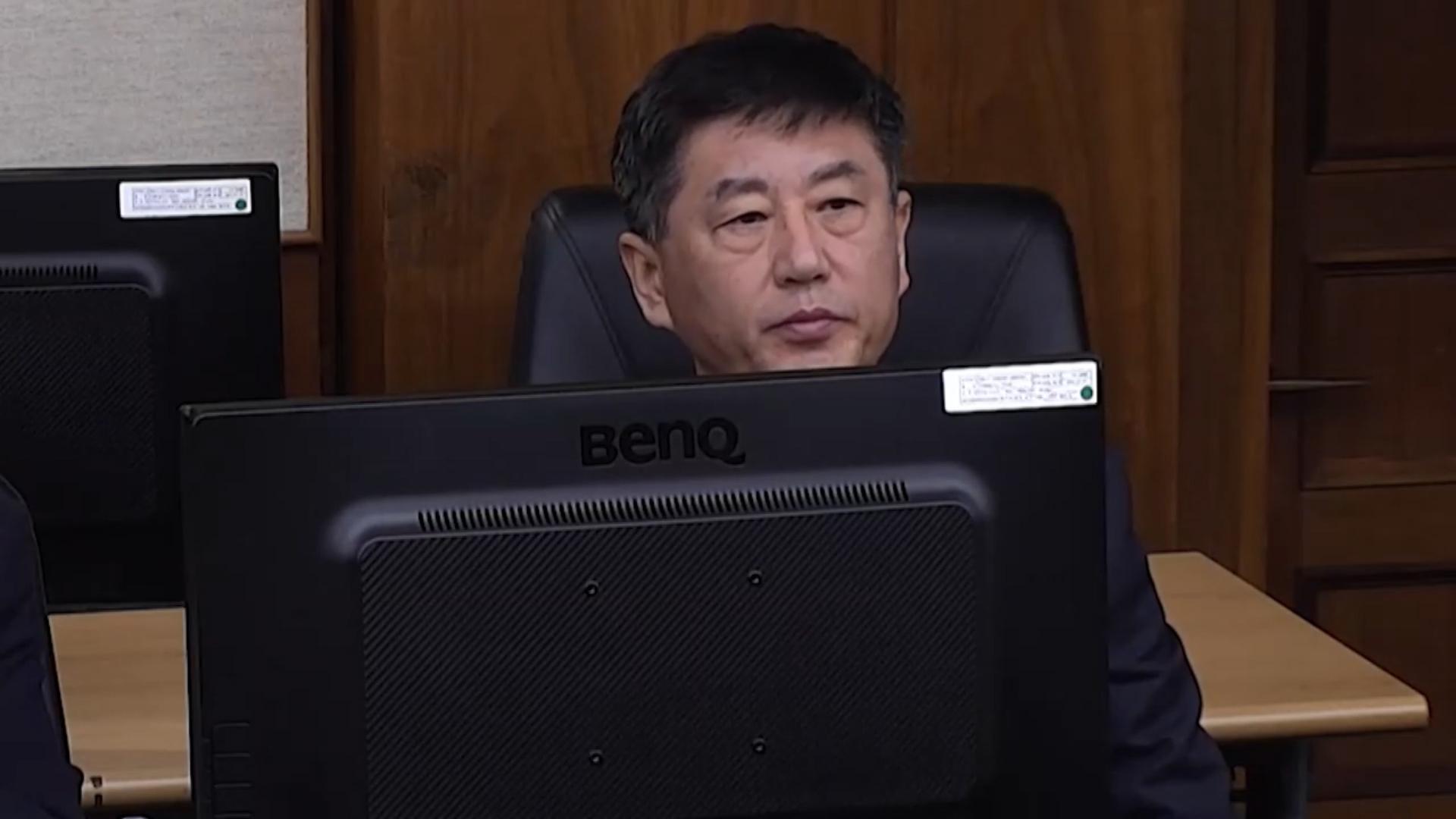 노상원, 尹 재판 온라인카지노 가입코드거부…윤영호 "민주당도 접촉" 논란