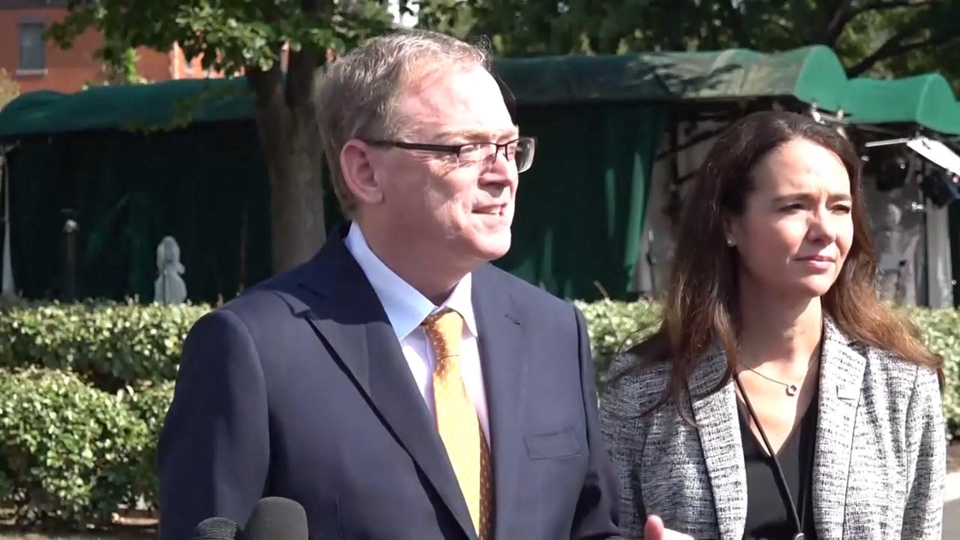 백악관 경제위원장 "온라인카지노 먹튀 벳무브 인하, 어느 정도 계속돼야 할 것"