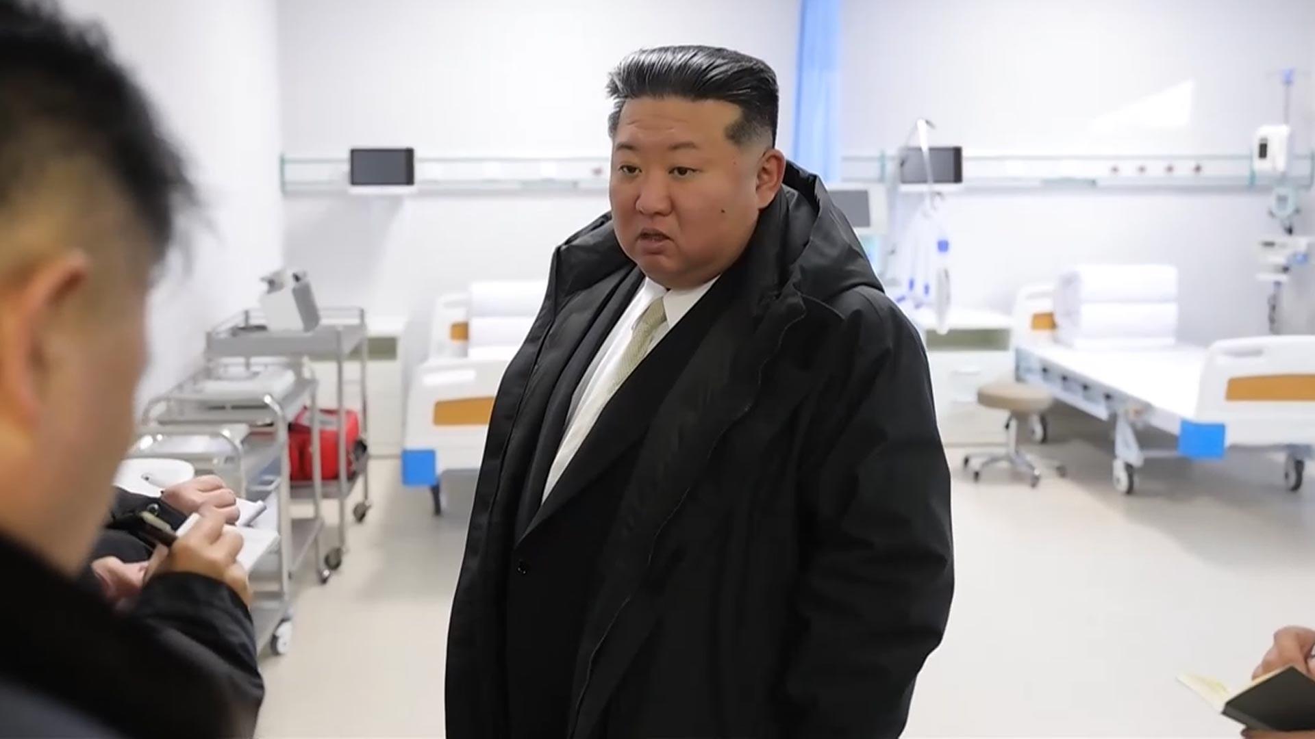 김정은, 온라인카지노 가입병원 준공식서 '인재 양성' 강조