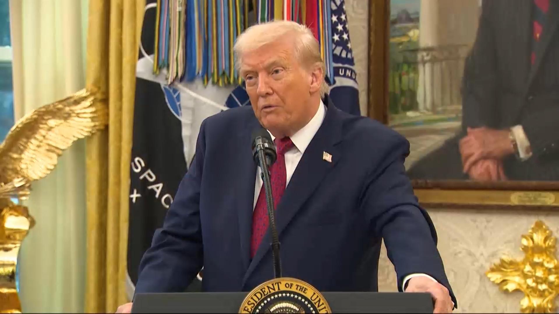 트럼프 "온라인카지노 추천, 테러단체 지정…유조선 봉쇄령"