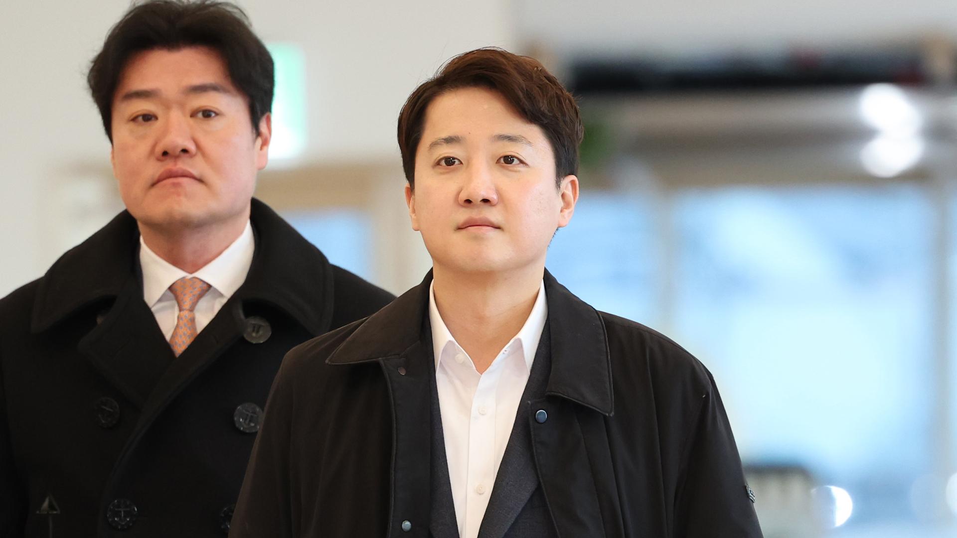 '공천개입' 이준석 해외 온라인카지노 벳무브 출석…"尹공범 엮기, 무리한 시도"