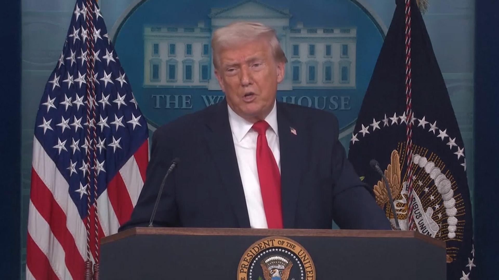 <em class='find'>취임</em> <em class='find'>1년</em> 트럼프 자화자찬 "대단한 한해"…여론은 '글쎄'