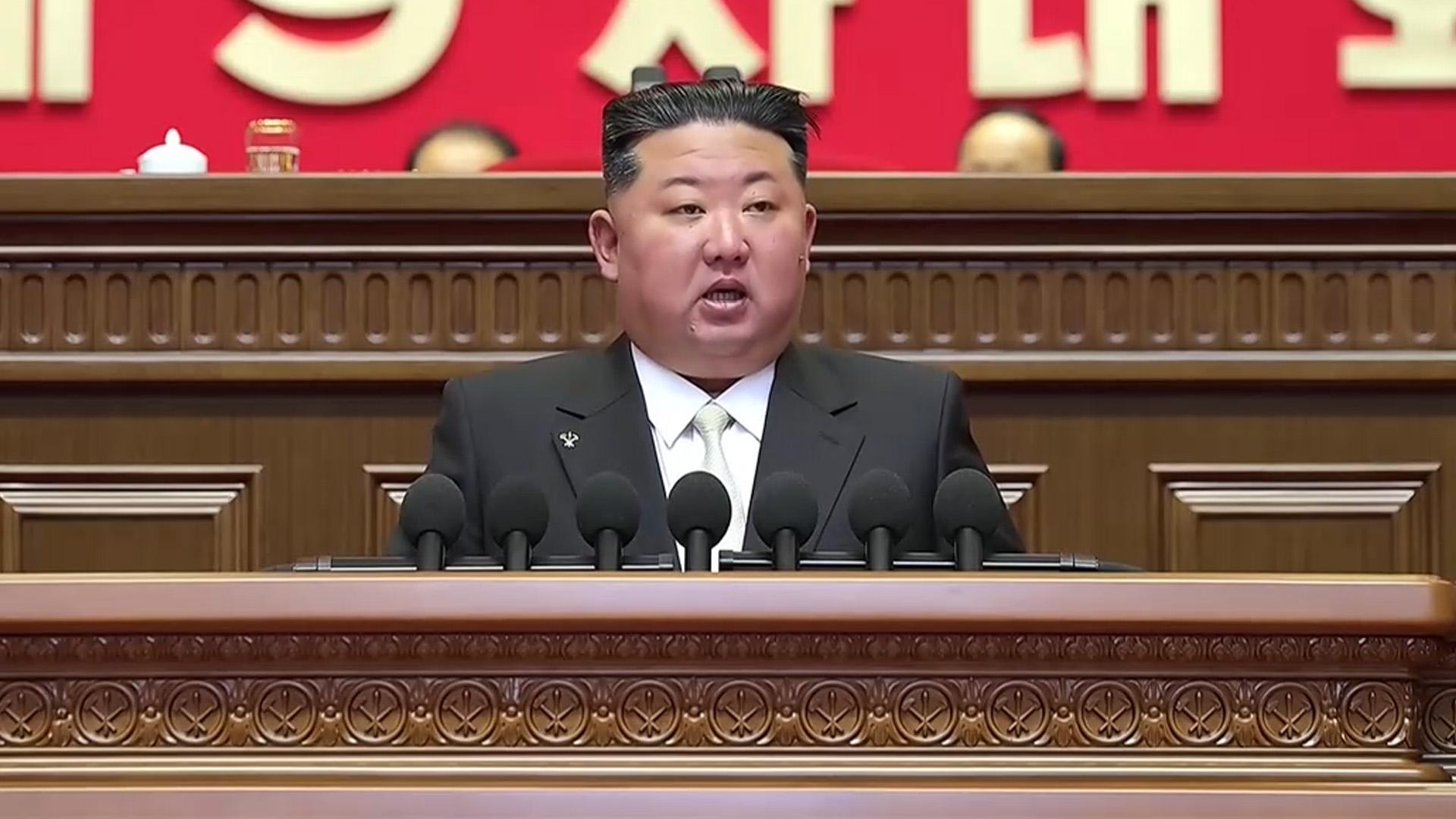 김정은 "한국, 동족서 배제…북미관계, 美 태도에 달려"