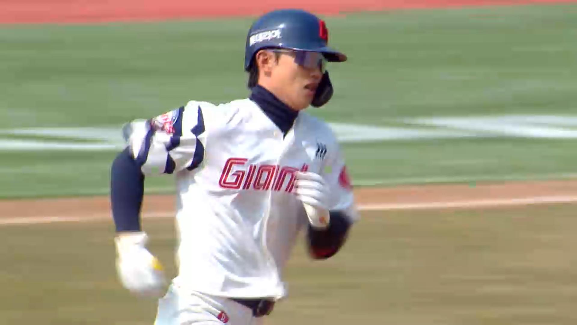 프로야구 롯데, LG꺾고 시범경기 3연승 단독 선두