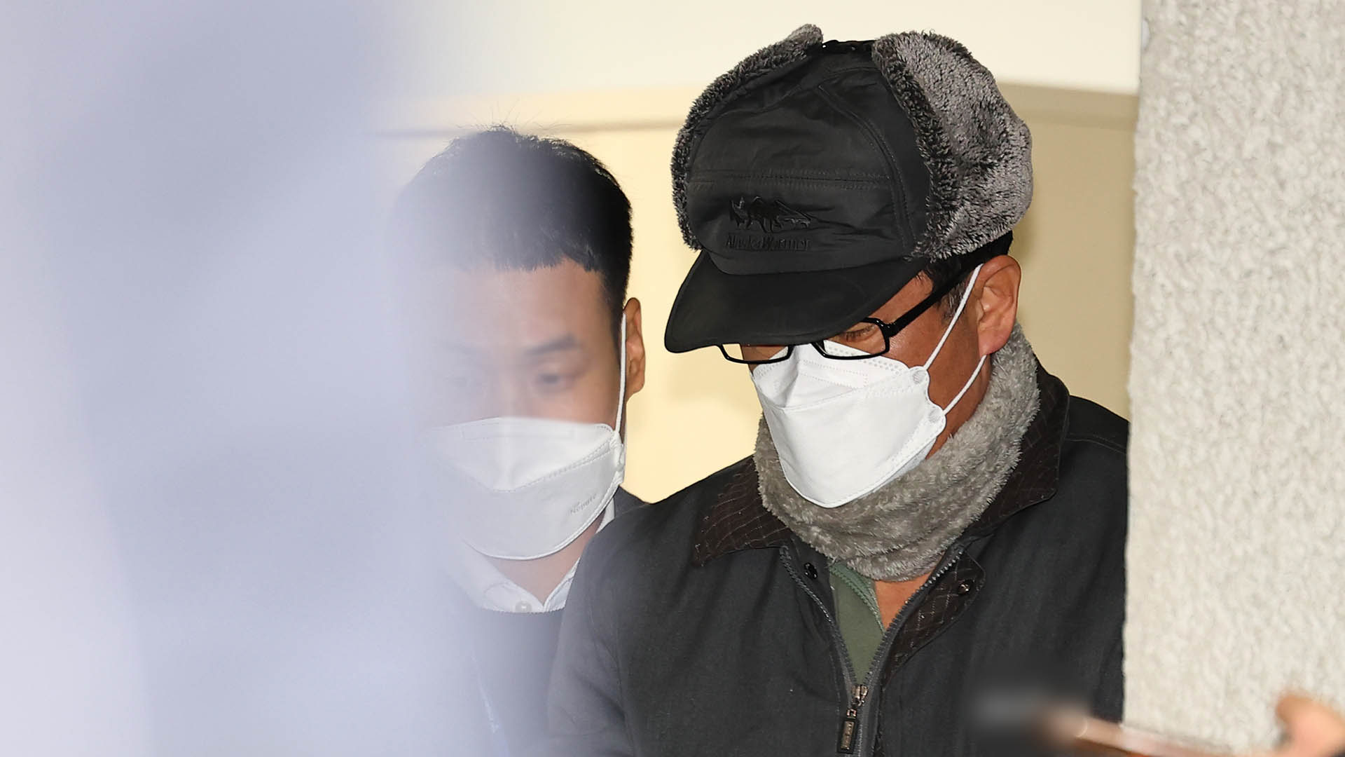  [단독] 입 닫은 노상원…특검, '단골 무속인' 면회 주목