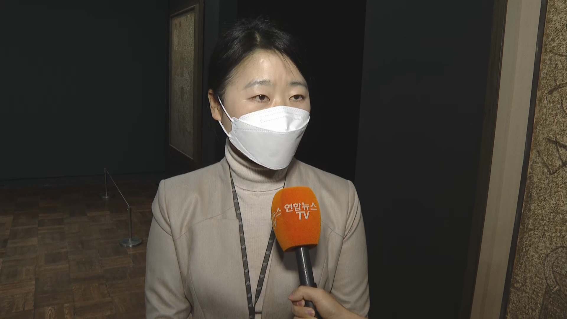 [출근길 인터뷰] 고단한 삶 보듬는 박수근 전시회…9만명 <em class='find'관람객</em 발길