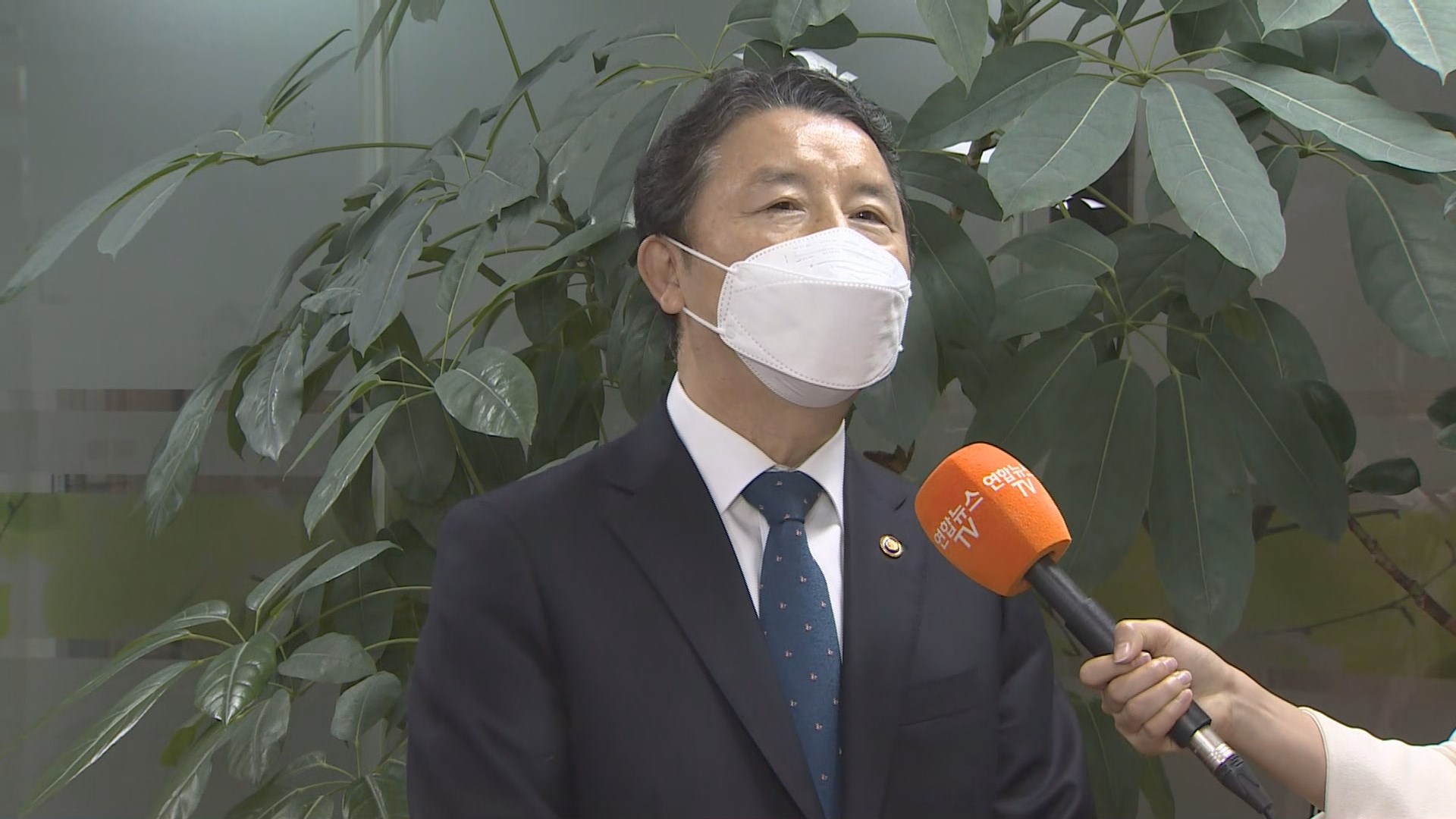 [출근길 인터뷰] <em class='find'산림</em 100m 이내에서는 소각행위 하지 마세요!