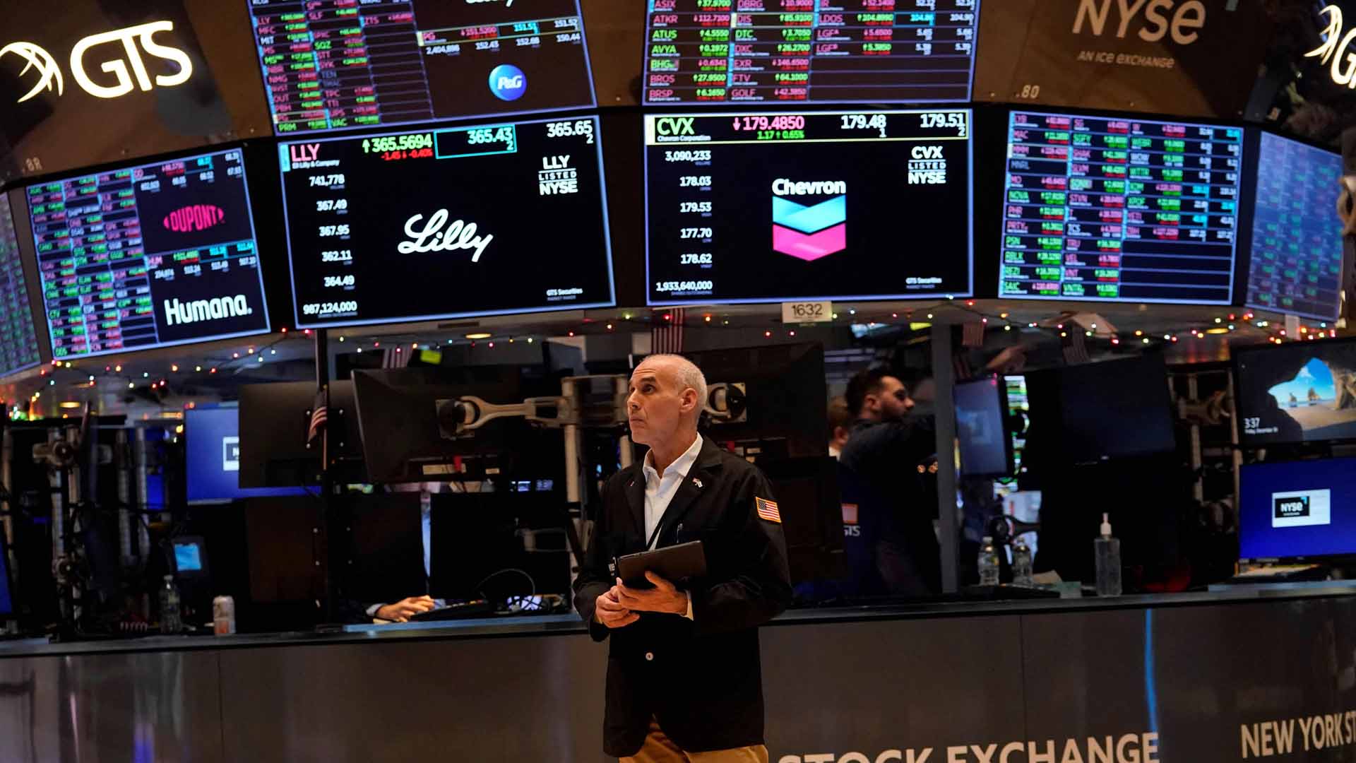 [3분증시] 뉴욕증시, <em class='find'금융위기</em 이후 최악의 해…다우 0.22%↓ 外