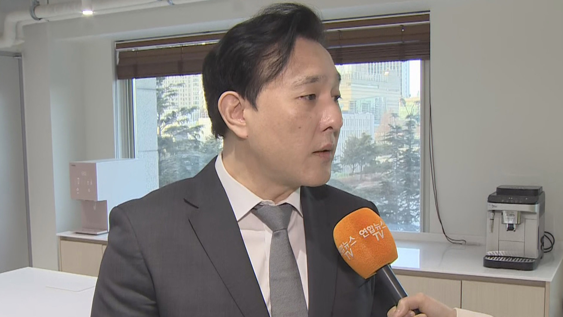 [출근길 인터뷰] '취업·퇴직' 반복하며 실업급여?…제도 <em class='find'개선</em 착수