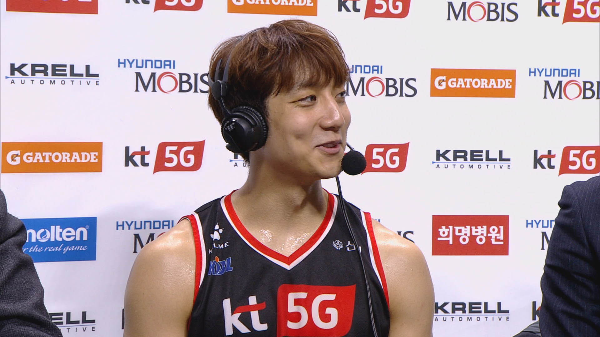 [카지노 바카라] 허훈·두경민…코트 달구는 만능가드