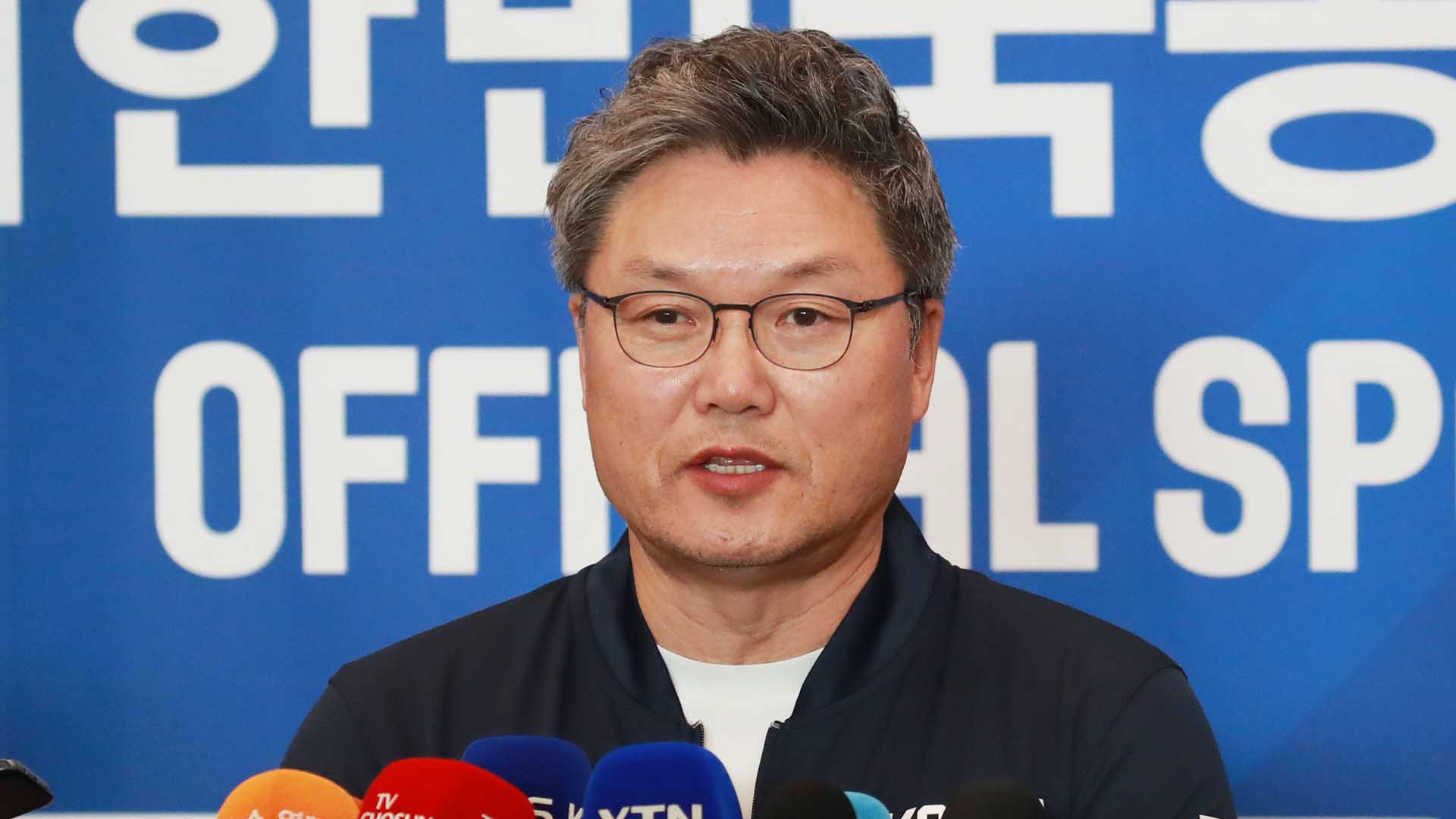 농구협회, 오늘 이문규 여자대표팀 감독 거취 논의