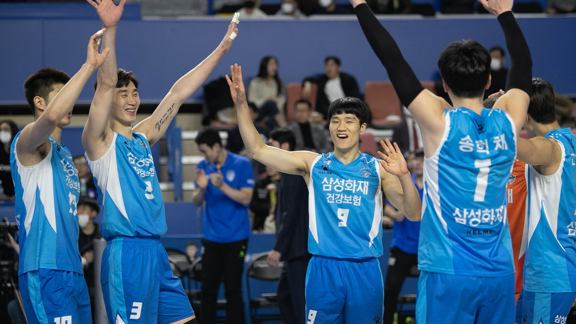 [마틴게일배팅] '라이벌' 현대캐피탈 제압…박철우의 힘