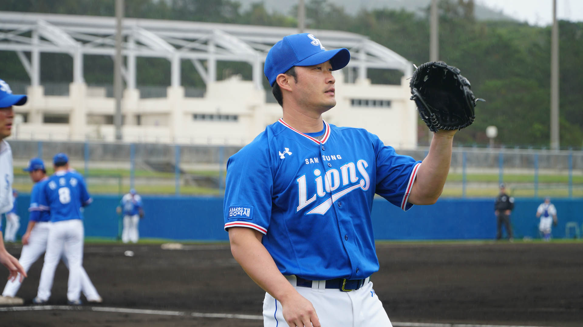 [프로야구] 나이는 잊었다…스프링캠프 달구는 베테랑의 열정