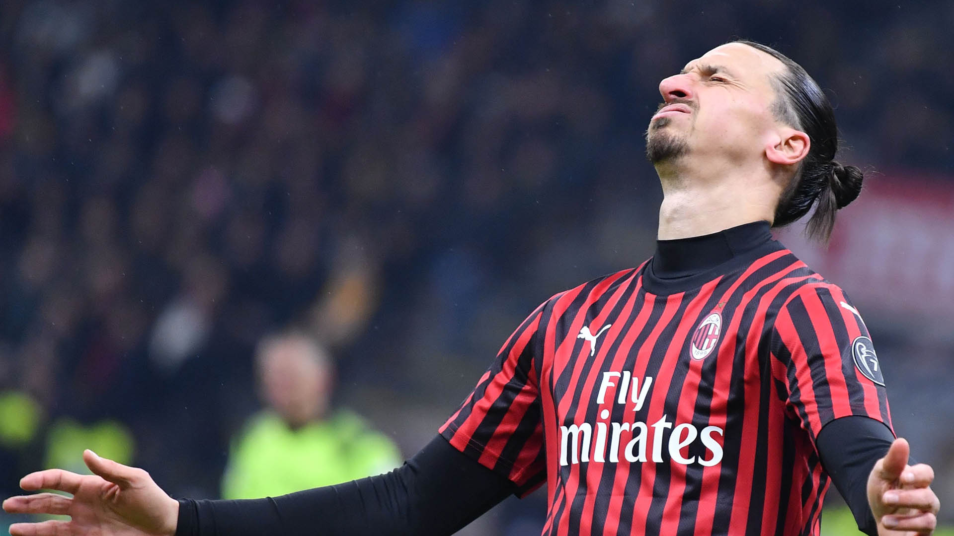 [해외축구] '즐라탄 골' <em class='find'샌즈카지노밀란</em, 무관중 속 제노아에 1-2 패배