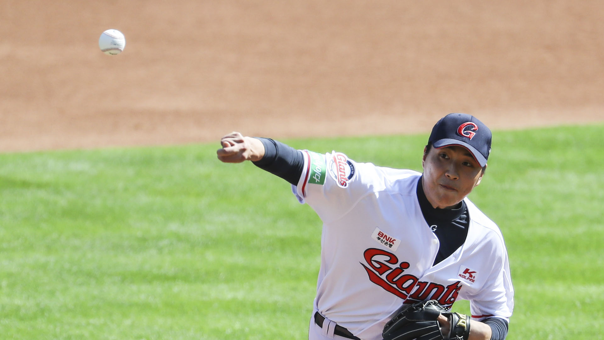 롯데 3연승 앞장선 이승헌 "그 때 온라인카지노 알파벳전 잊었다"