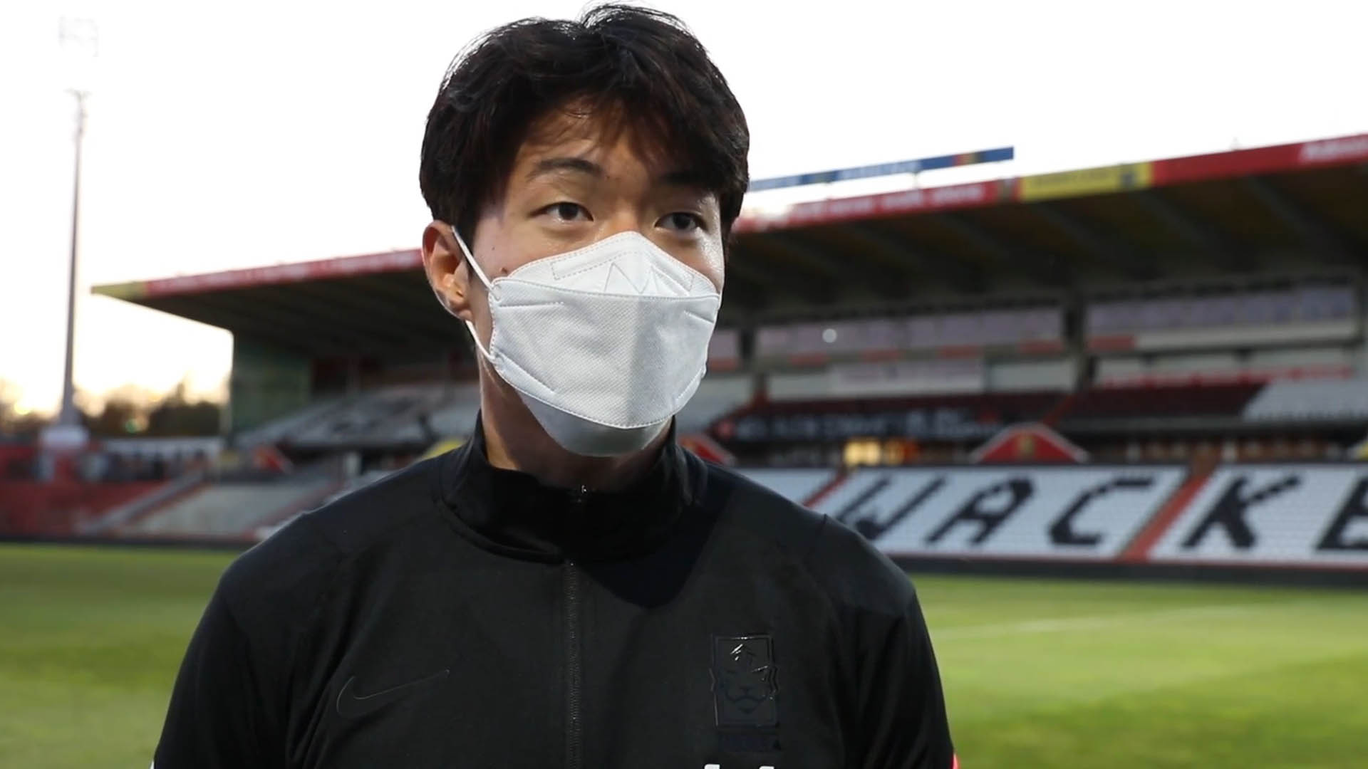 [해외축구] 황의조, 렌 원정 제외…온라인카지노 순위 온카판은 개인 훈련