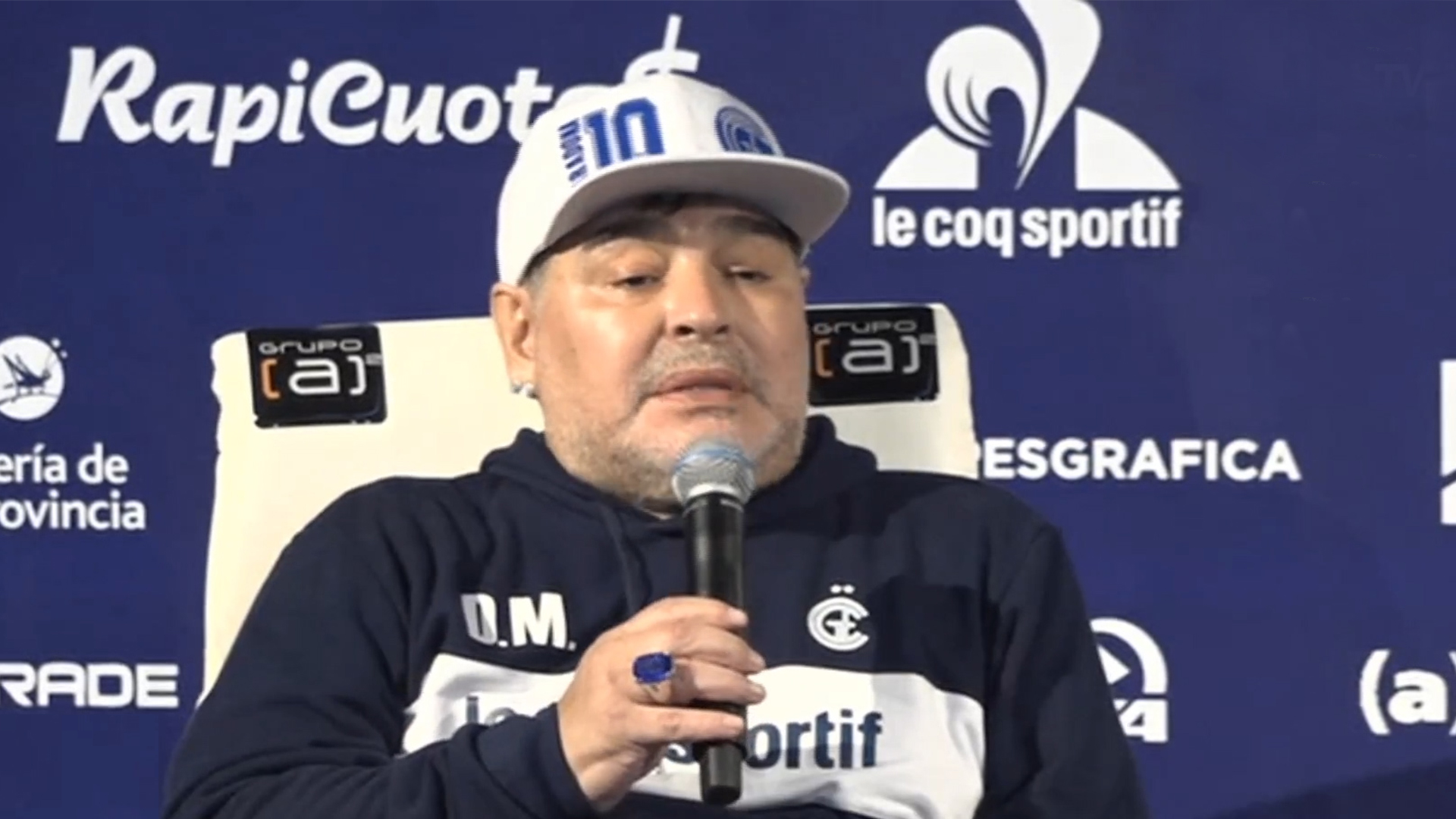 '축구 영웅' 마라도나 바카라 카지노로 별세