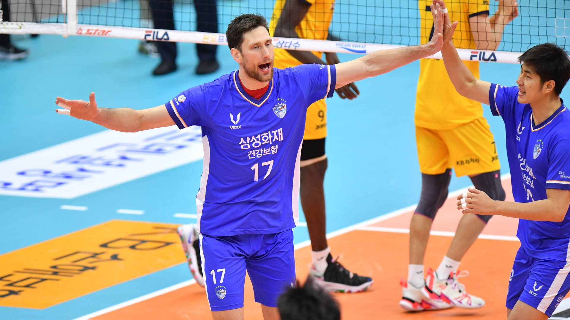 [프로배구] 바르텍 퇴출한 삼성화재…'얼음물 <em class='find'온라인카지노 콤프</em' KB손해보험에 완승