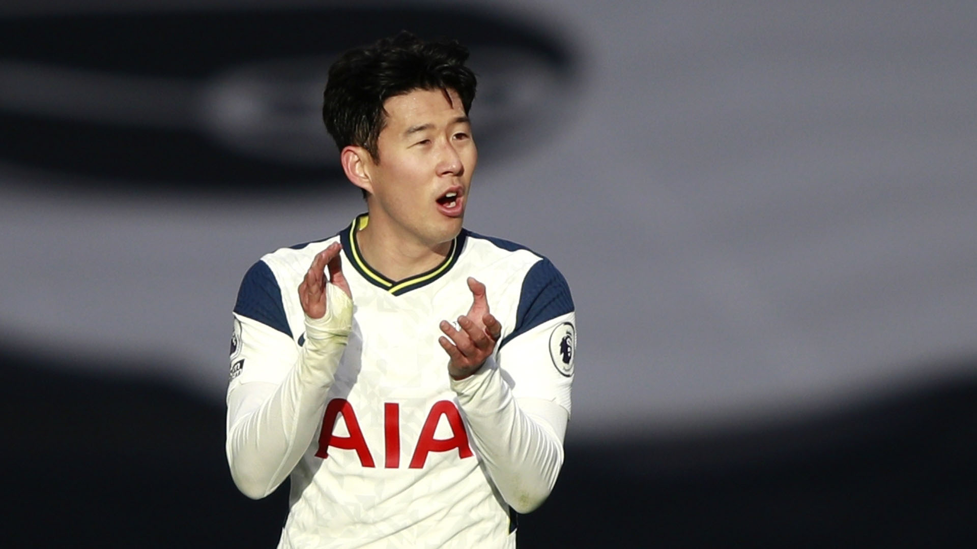 손흥민 유럽 통산 150호골…토트넘 리그컵 결승행