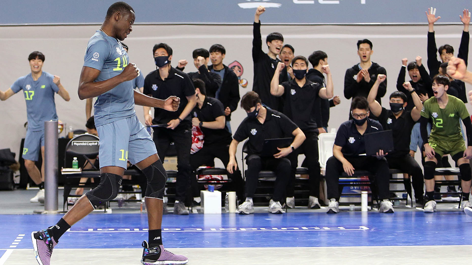 [카지노사이트배구] '블로킹 폭발' 다우디…현대캐피탈 2연승