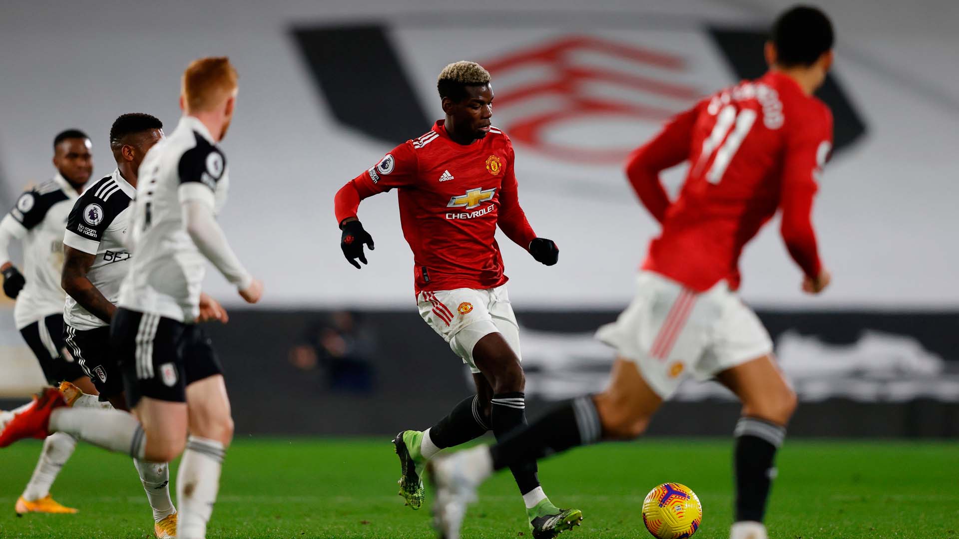 [해외메이저카지노] '포그바 결승골' 맨유, 하루 만에 다시 선두